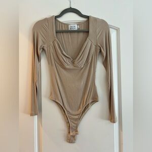 Hello Molly Ribbed Beige bodysuit - Small